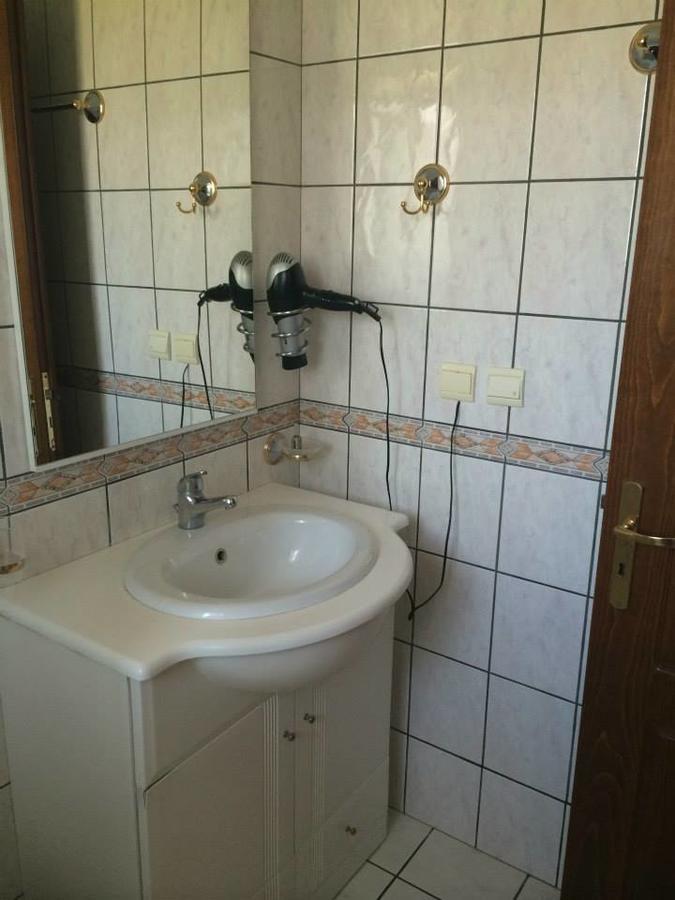 Gogas Palace Aparthotel Амудия Екстериор снимка